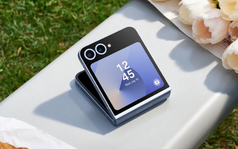 Samsung Galaxy Z Flip6